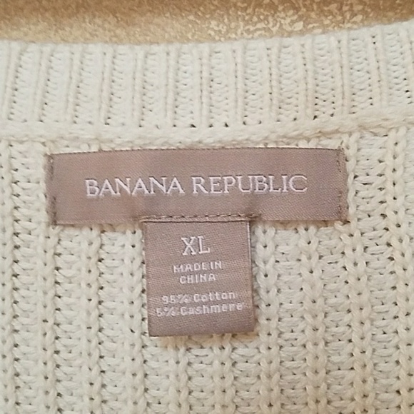 Sweater - Picture 3 of 3